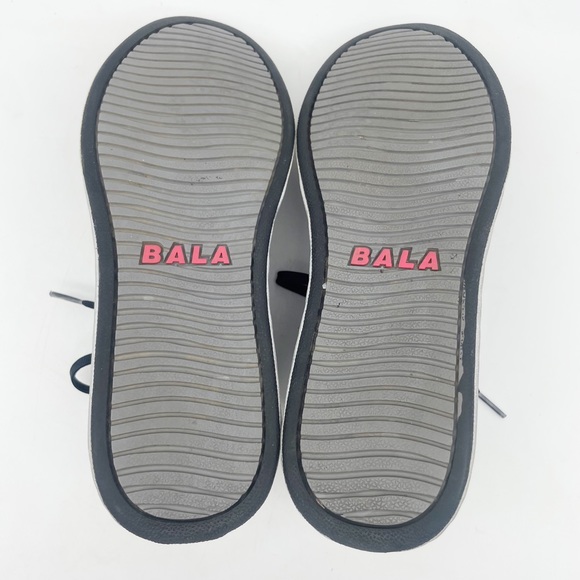 Bala 12’s Nocturnal Nurse Shoes. Size 8 - Picture 7 of 11